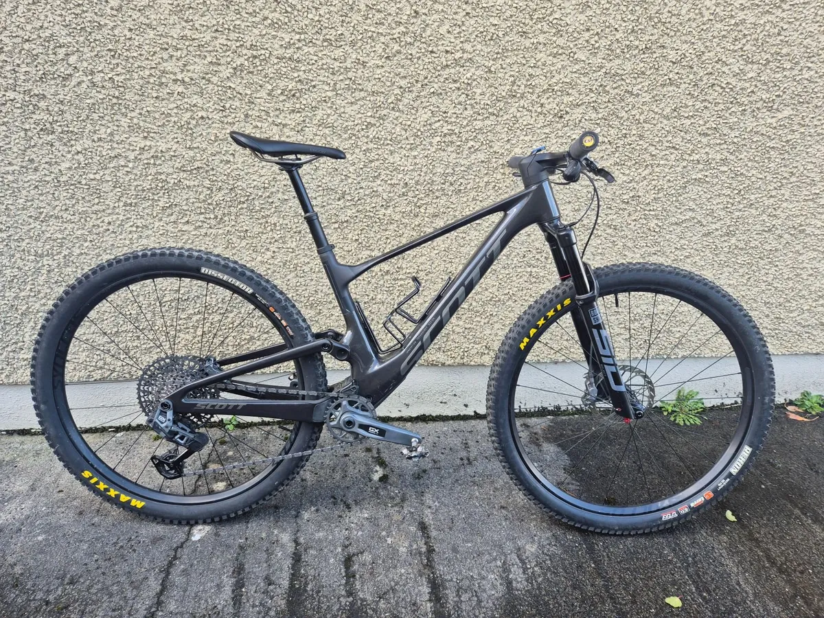 Scott Spark RC team issue MTB - Image 1