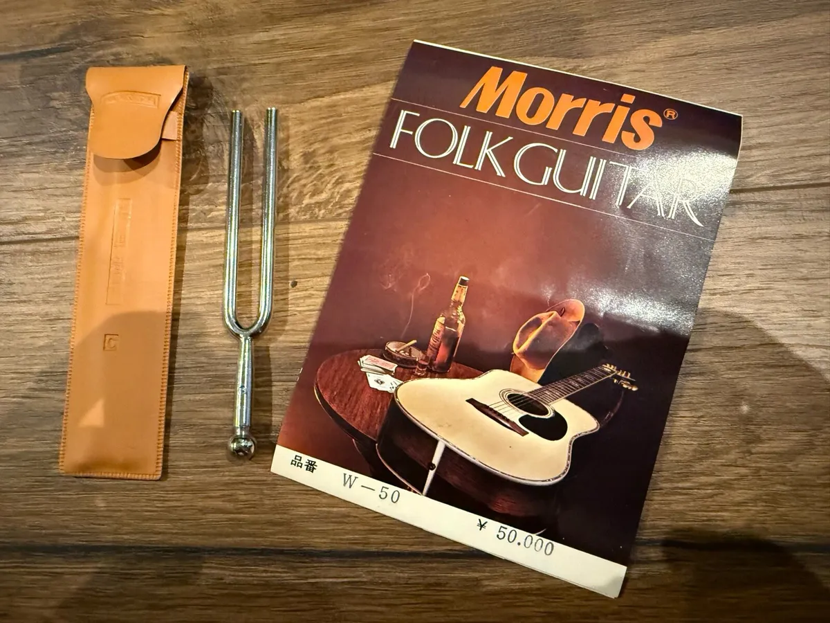 RARE 1980 MORRIS W-50 / T.F – JAPANESE LAWSUIT ERA - Image 2