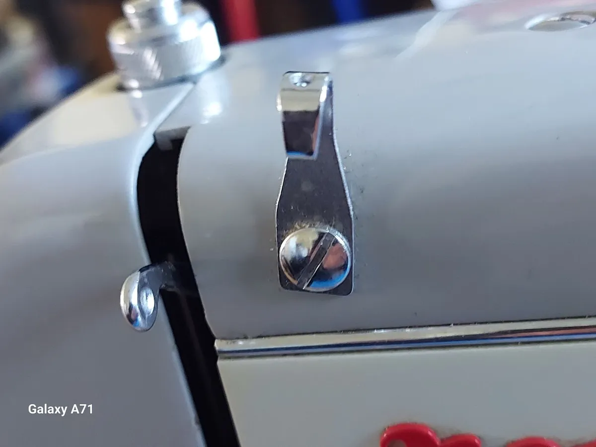 Novum Electric Sewing Machine with Sew-Tric Motor - Image 4