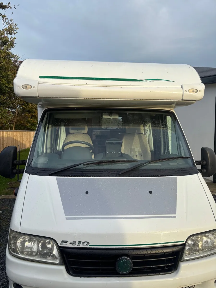 Camper - Image 1