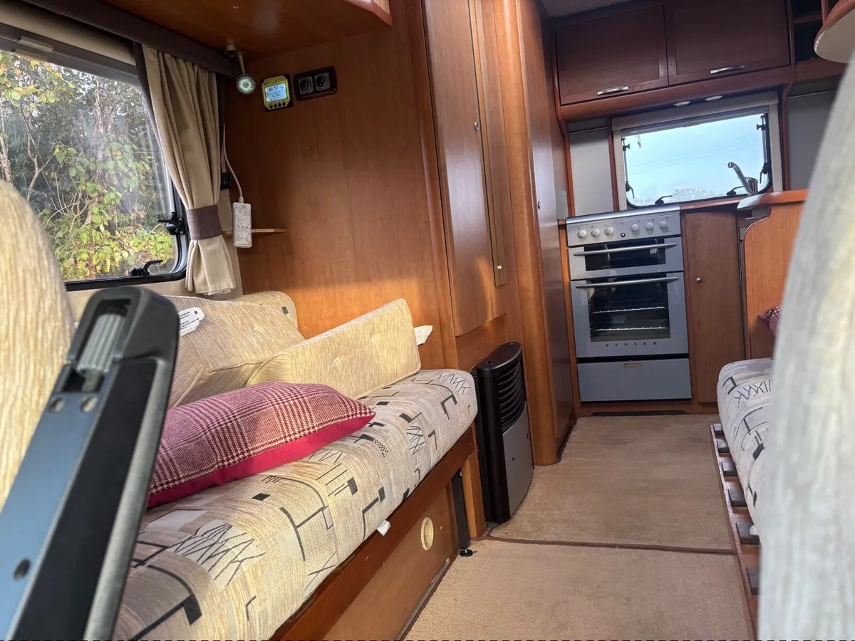 Camper - Image 3