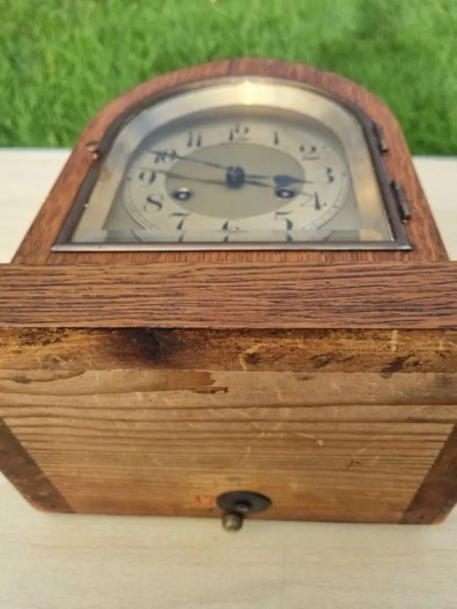 Antique German Junghans mantel (or shelf) clock - Image 4