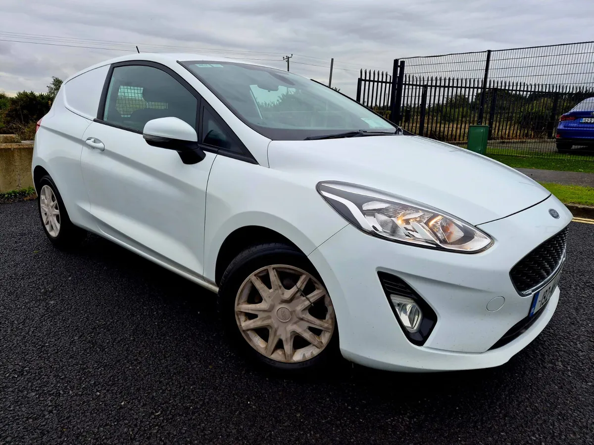 2019  FORD FIESTA 1.5 TDCI 120 2 SEAT VAN - Image 1