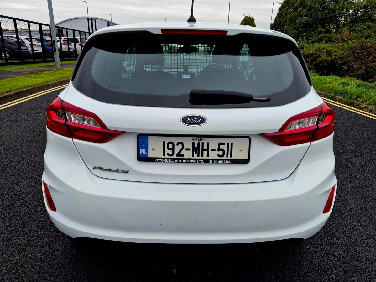 2019  FORD FIESTA 1.5 TDCI 120 2 SEAT VAN - Image 3