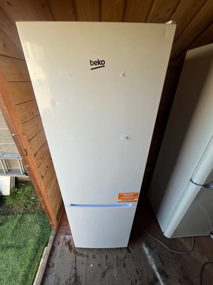 Fridge freezer - Image 1