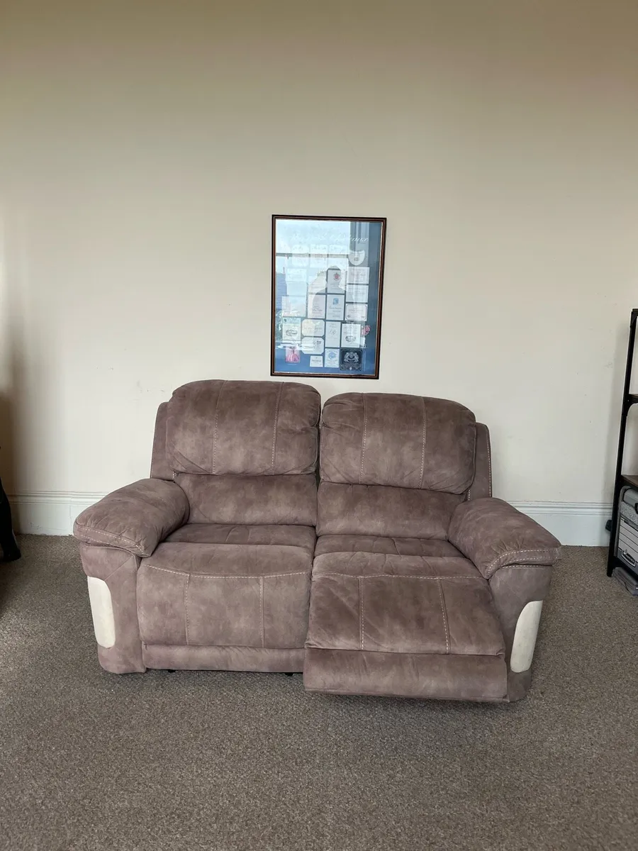 2-Seat Recliner Sofa / Couch - Image 2