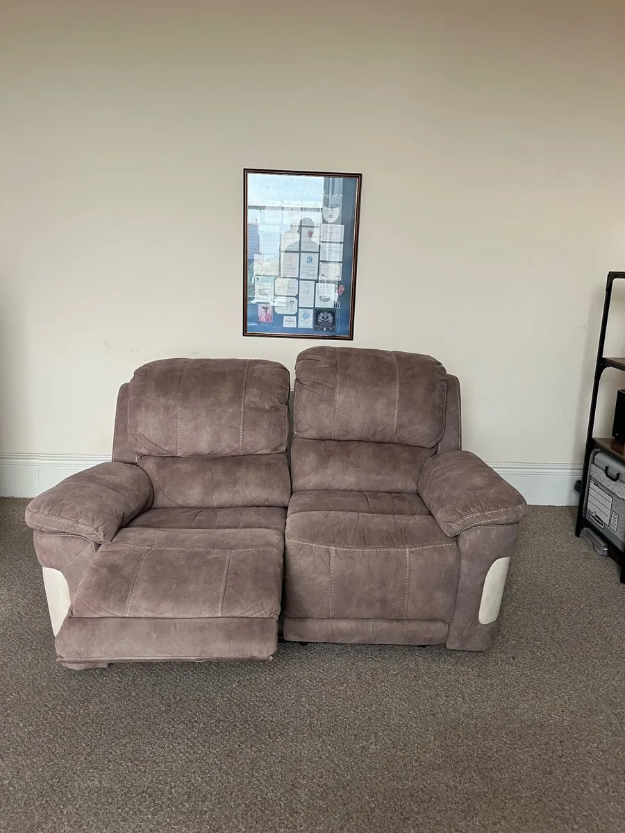 2-Seat Recliner Sofa / Couch - Image 3