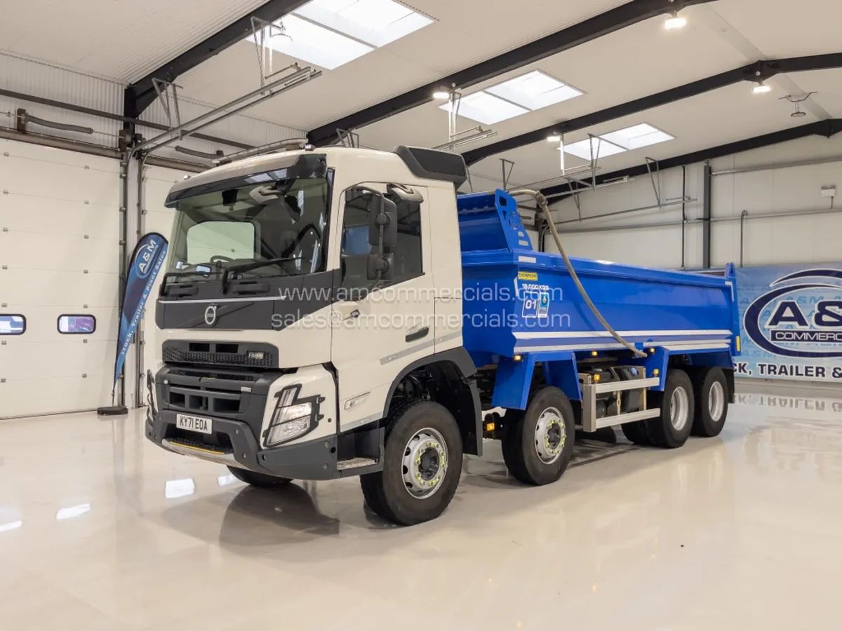 2021 VOLVO FMX 420 TIPPER - Image 4