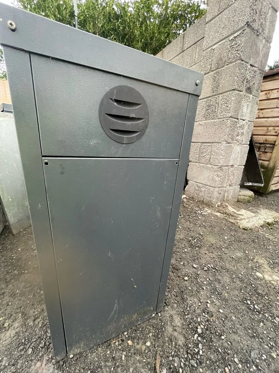 50/90 condensing oil boiler - Image 3