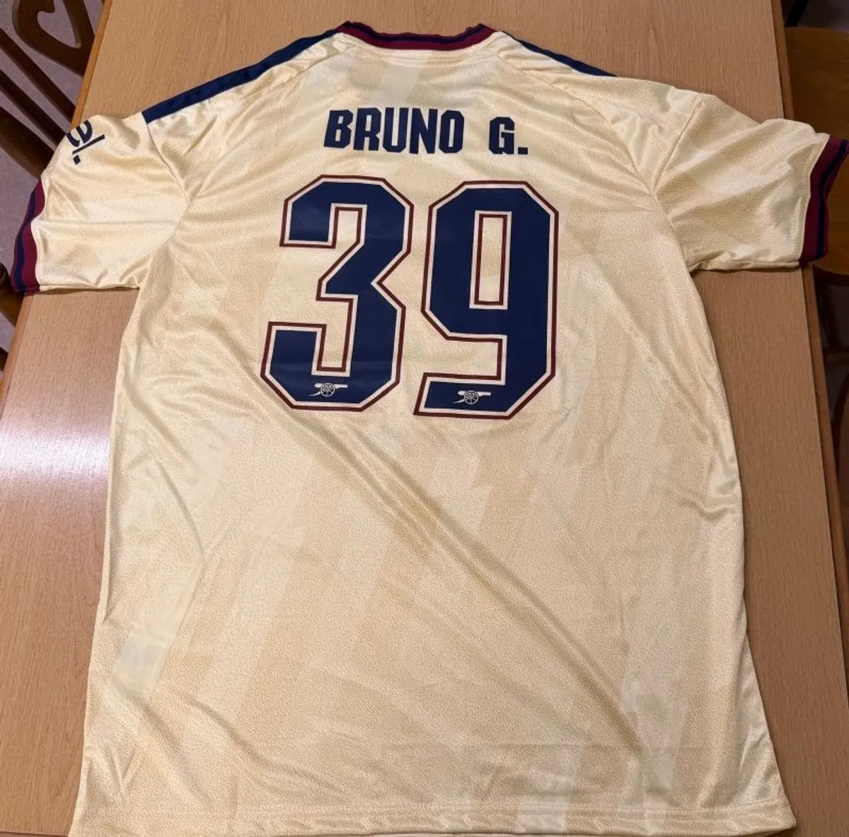 Arsenal Jersey 26/27 - Image 4