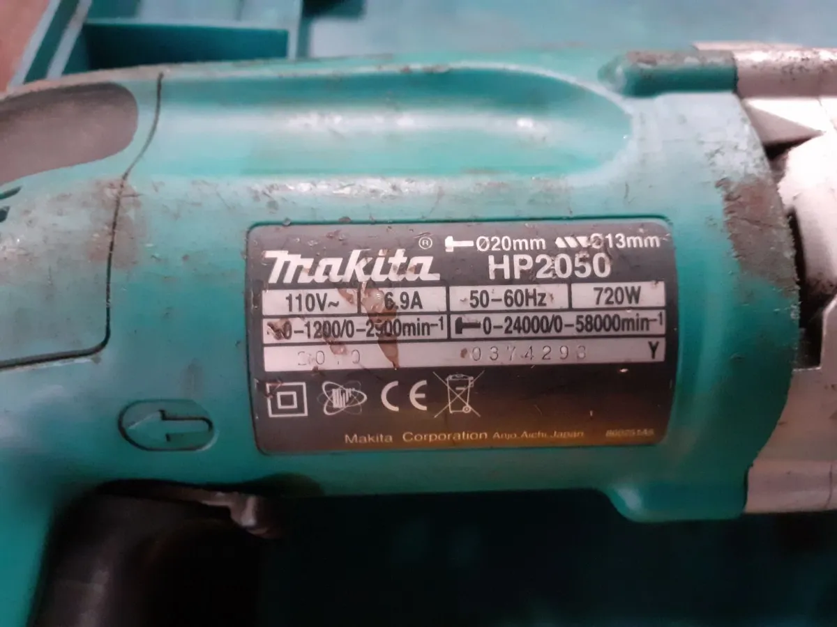 MAKITA HP2050 110V DRILL - Image 4