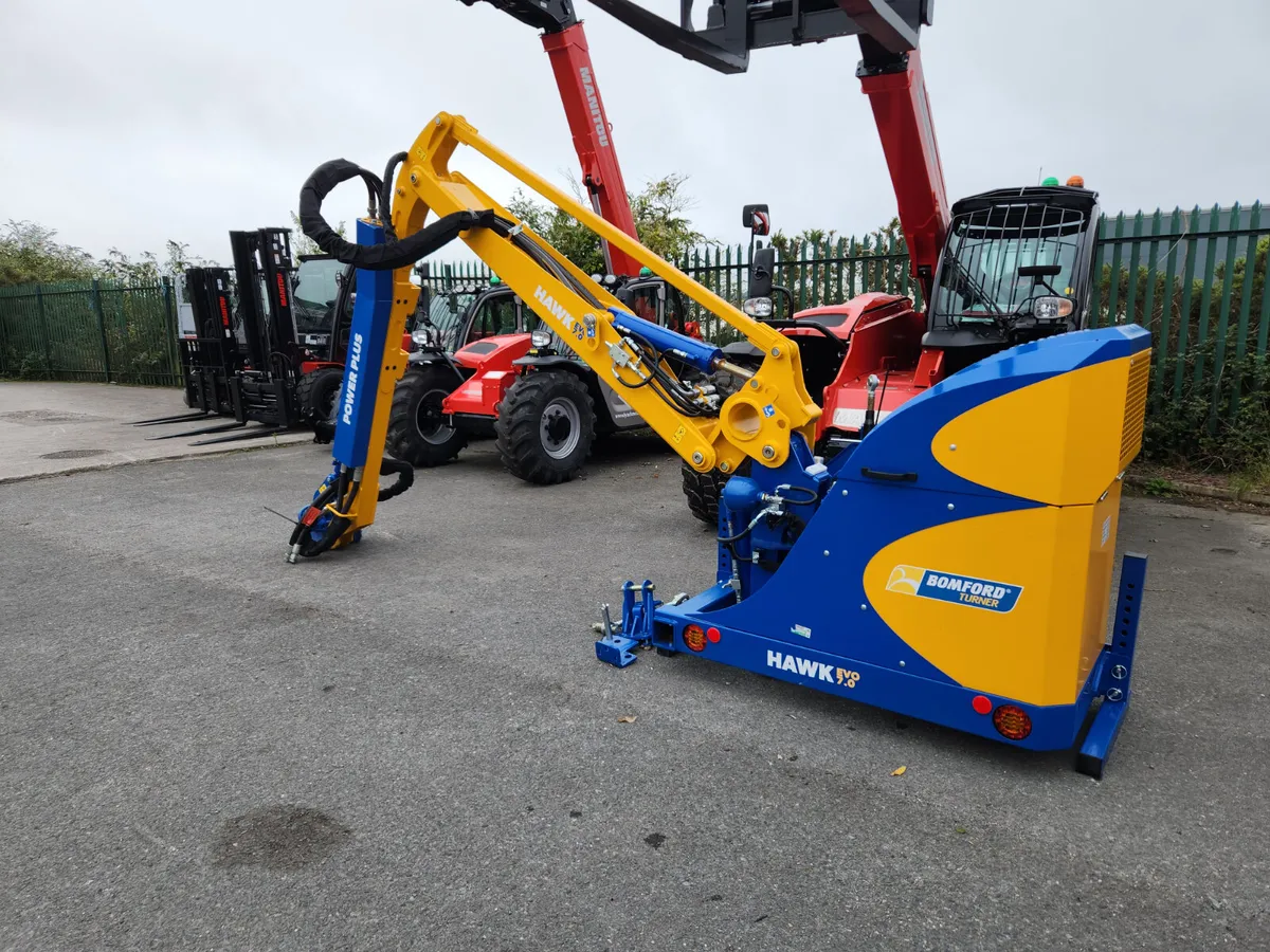 New Bomford Hawk Evo 7.0 hedgecutter - Image 2
