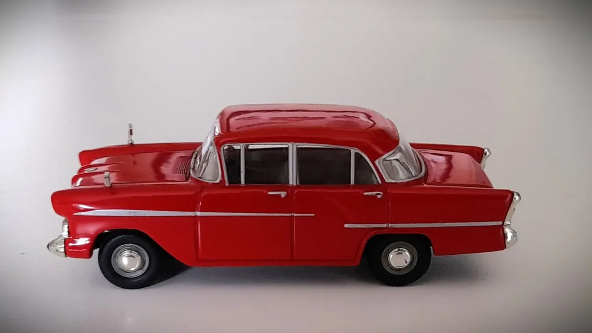 Diecast 1:43 Vanguards - Vauxhall Victor F Series - Image 4