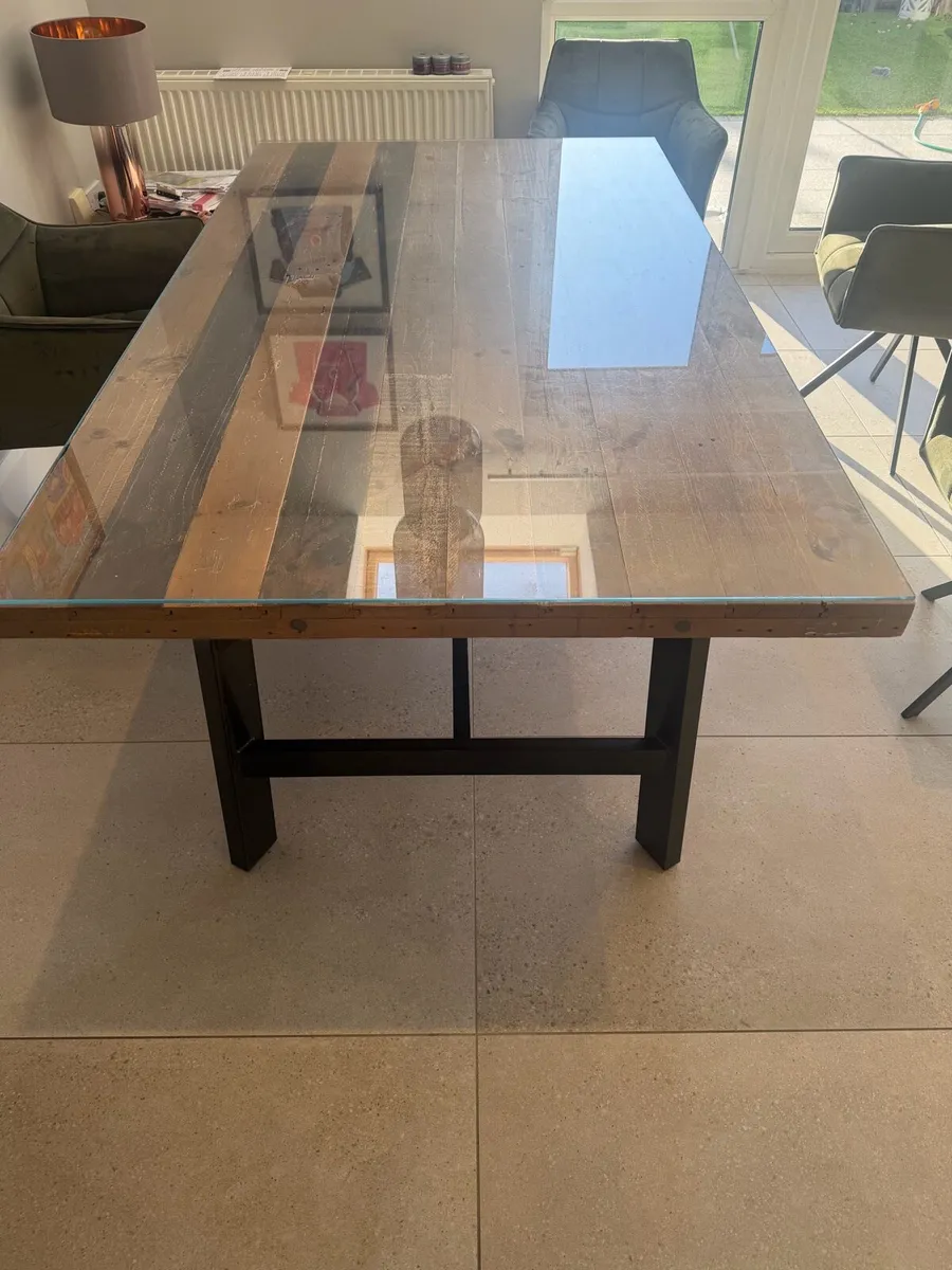 Dining / Kitchen Table - Image 1