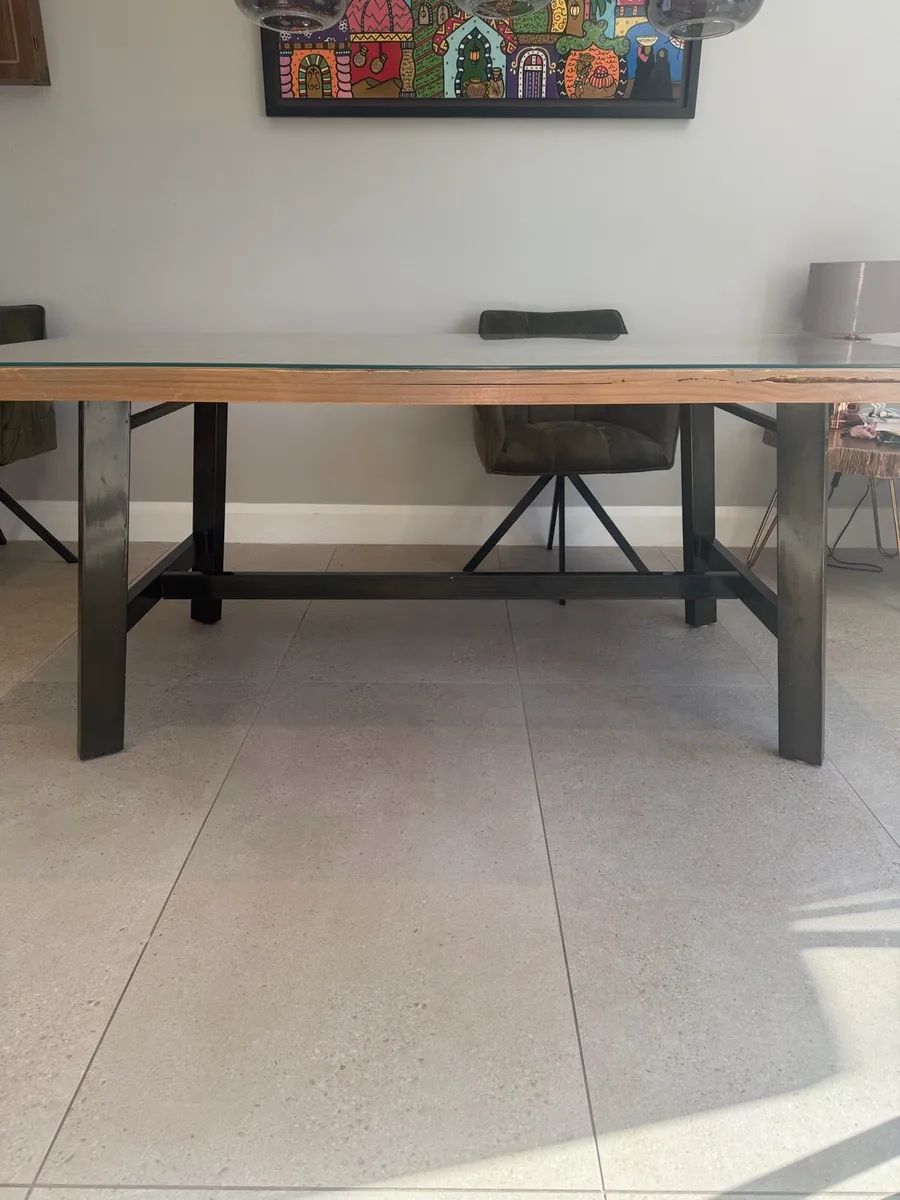 Dining / Kitchen Table - Image 2