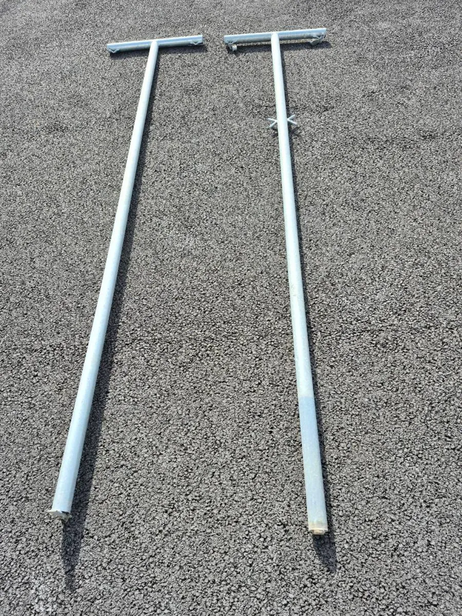 Clothes line - Image 1