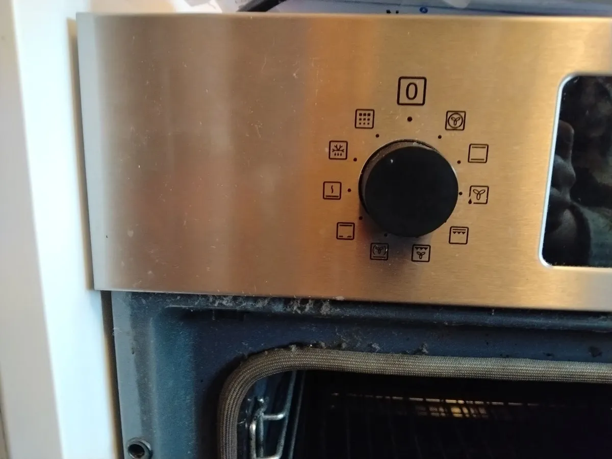 Zanussi pyrolytic oven - Image 2