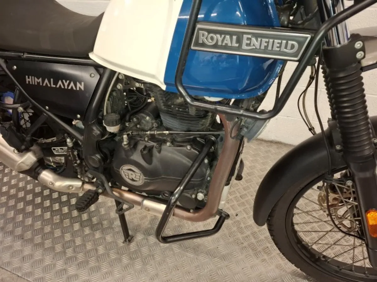 ROYAL ENFIELD Himalayan 411 2021 - Image 4