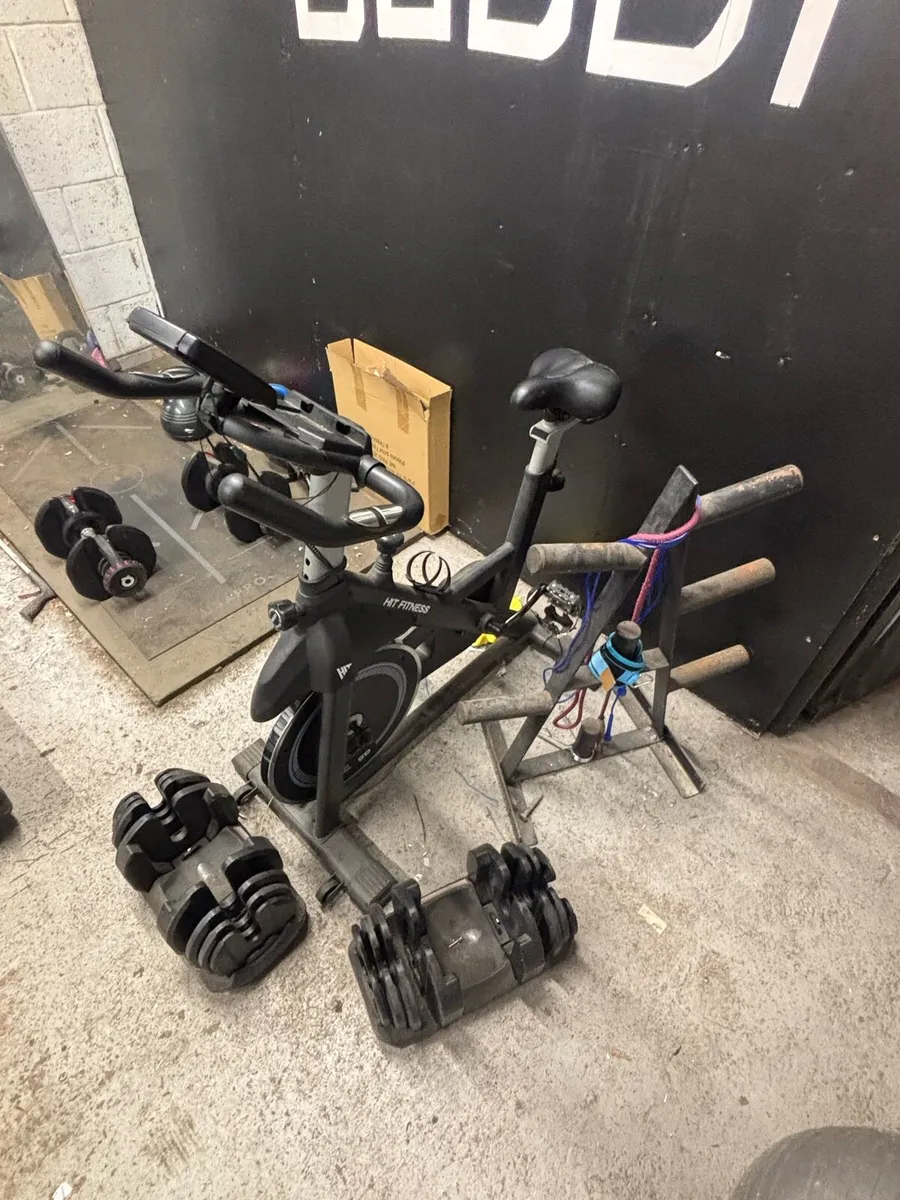 Gym equipment - Image 1