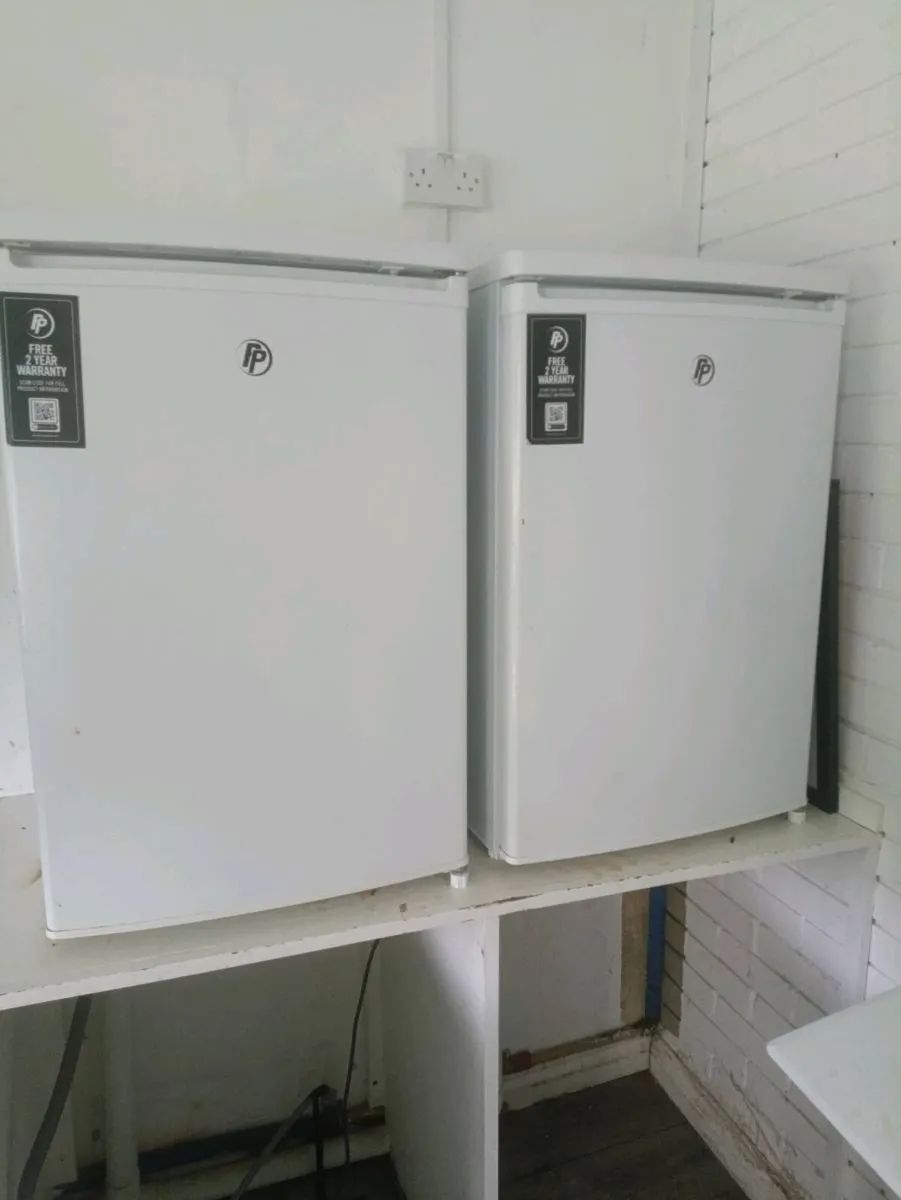 Fridge and freezers - Image 1
