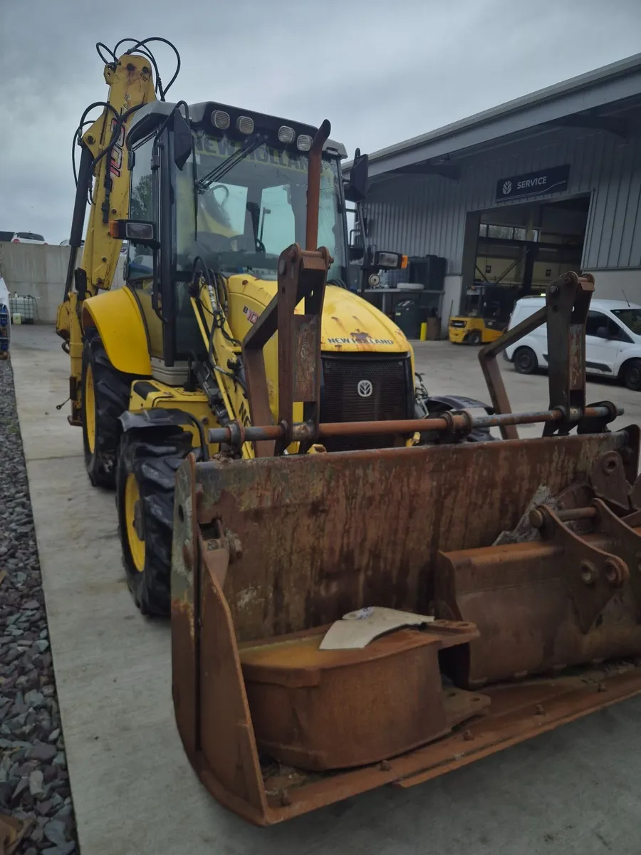 New Holland B100Clr - Image 1