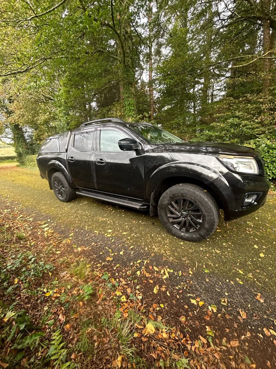 2017 Nissan navara tekna - Image 1