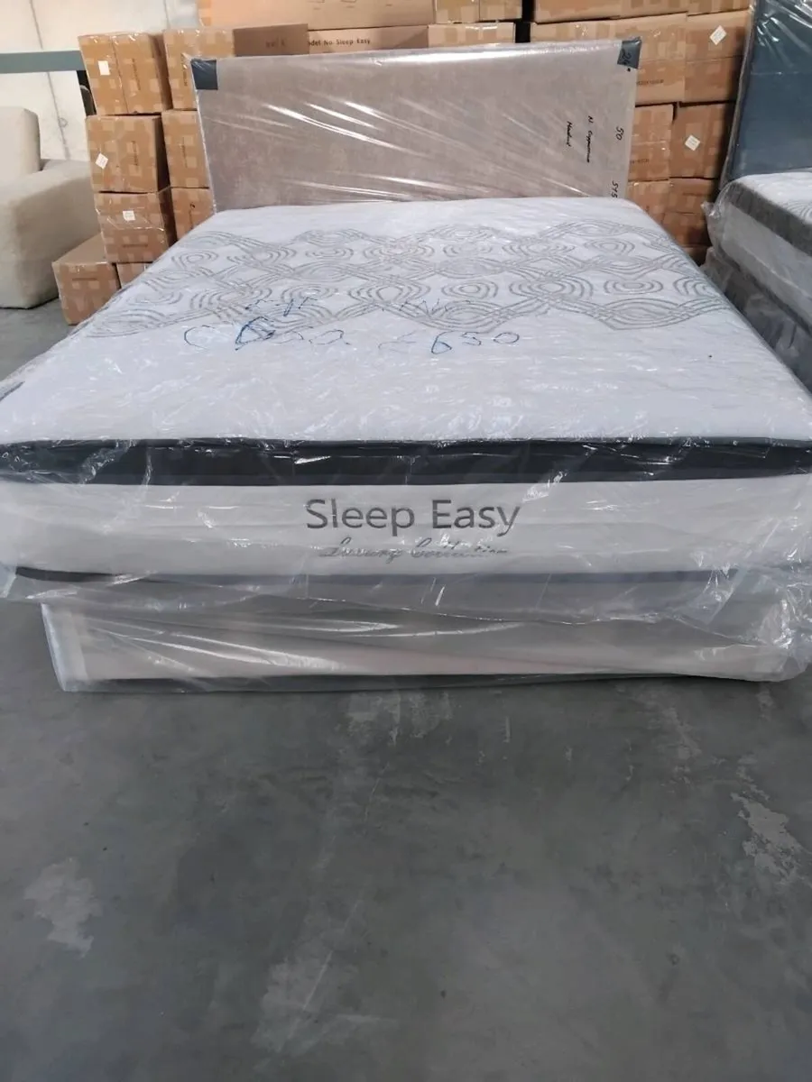 Beds and mattresses - Image 1