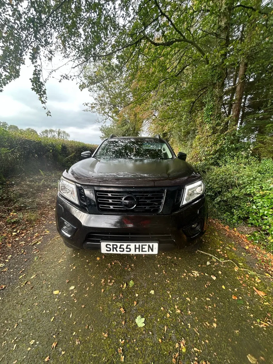 2017 Nissan navara tekna - Image 3