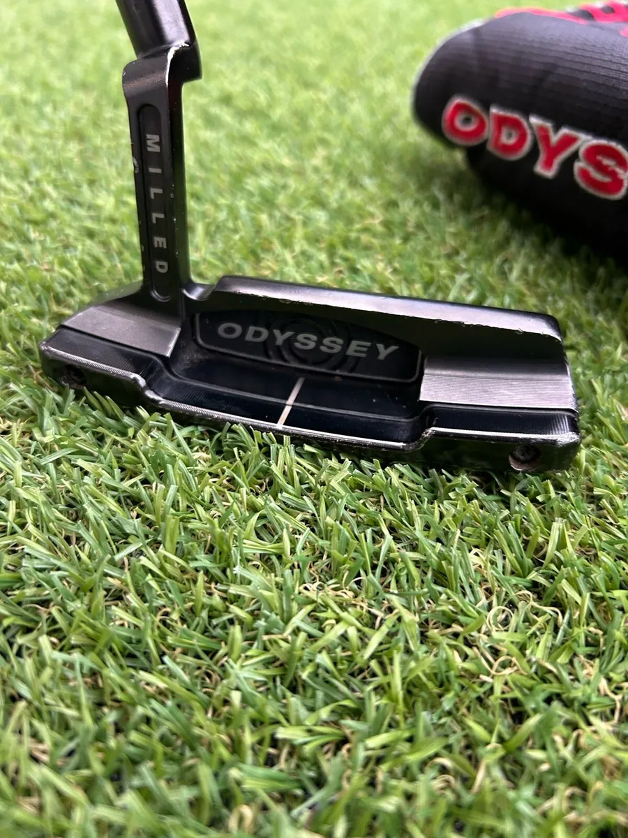 Full set of Taylormade golf clubs - Image 3