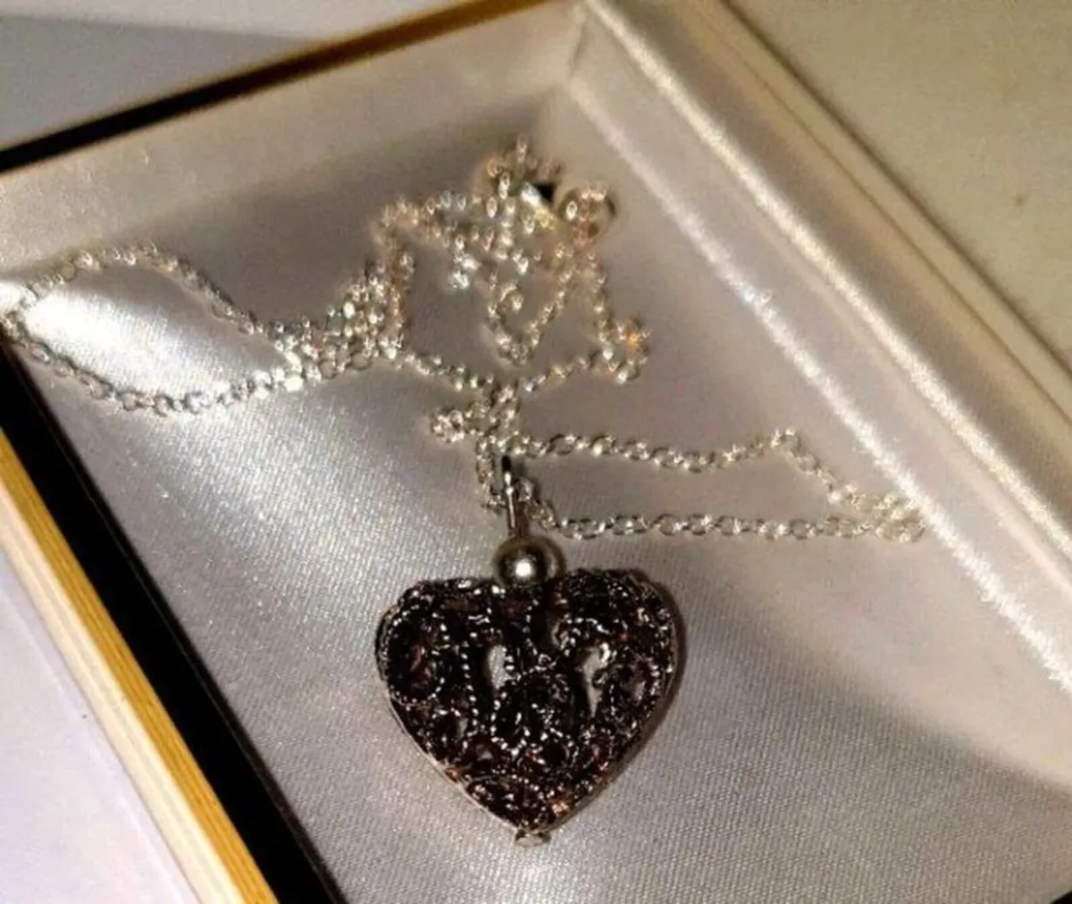 Vintage Hallmarked Silver Filigree Heart Necklace - Image 1