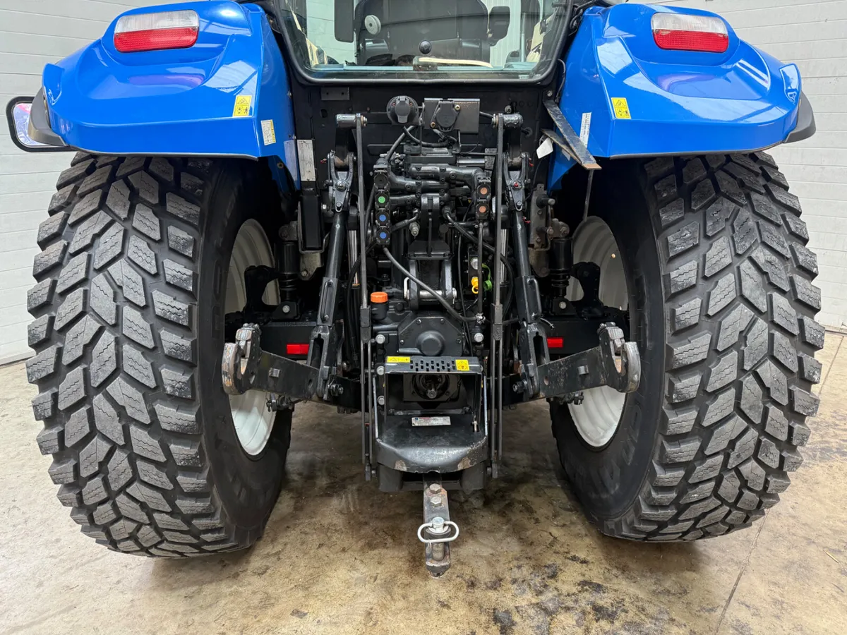 Full set of Nokian Tyres & Rims to Suite T5 - Image 2