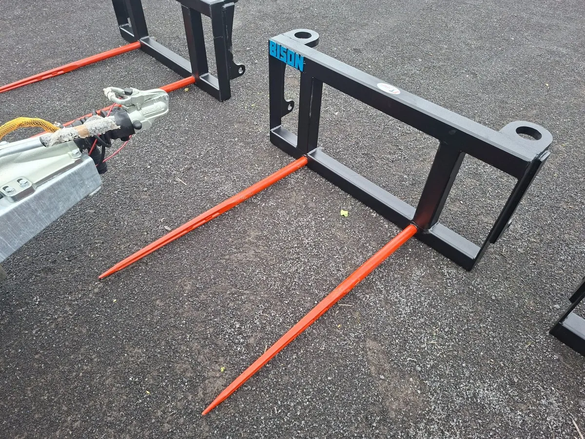 Bale spike pin & cone - Image 1