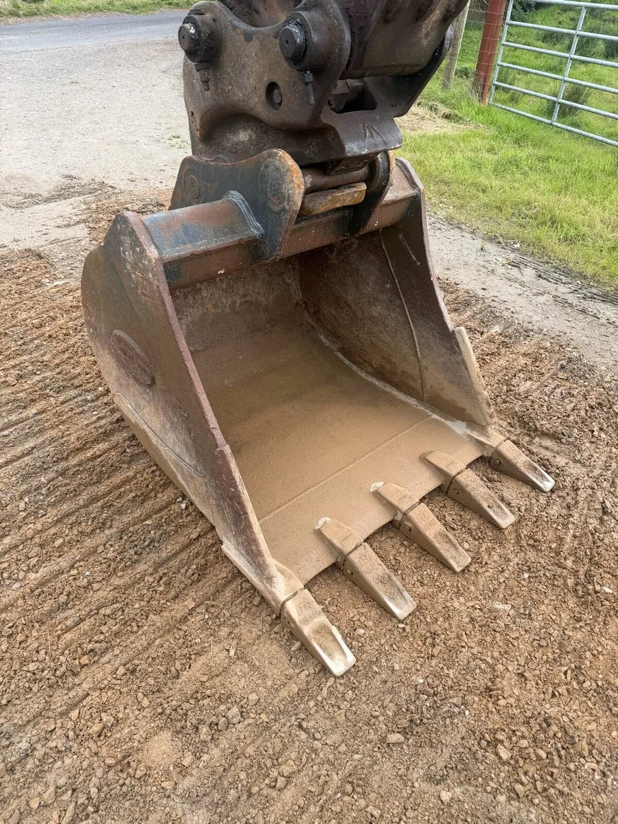 2018 Volvo 14ton ec140el - Image 3