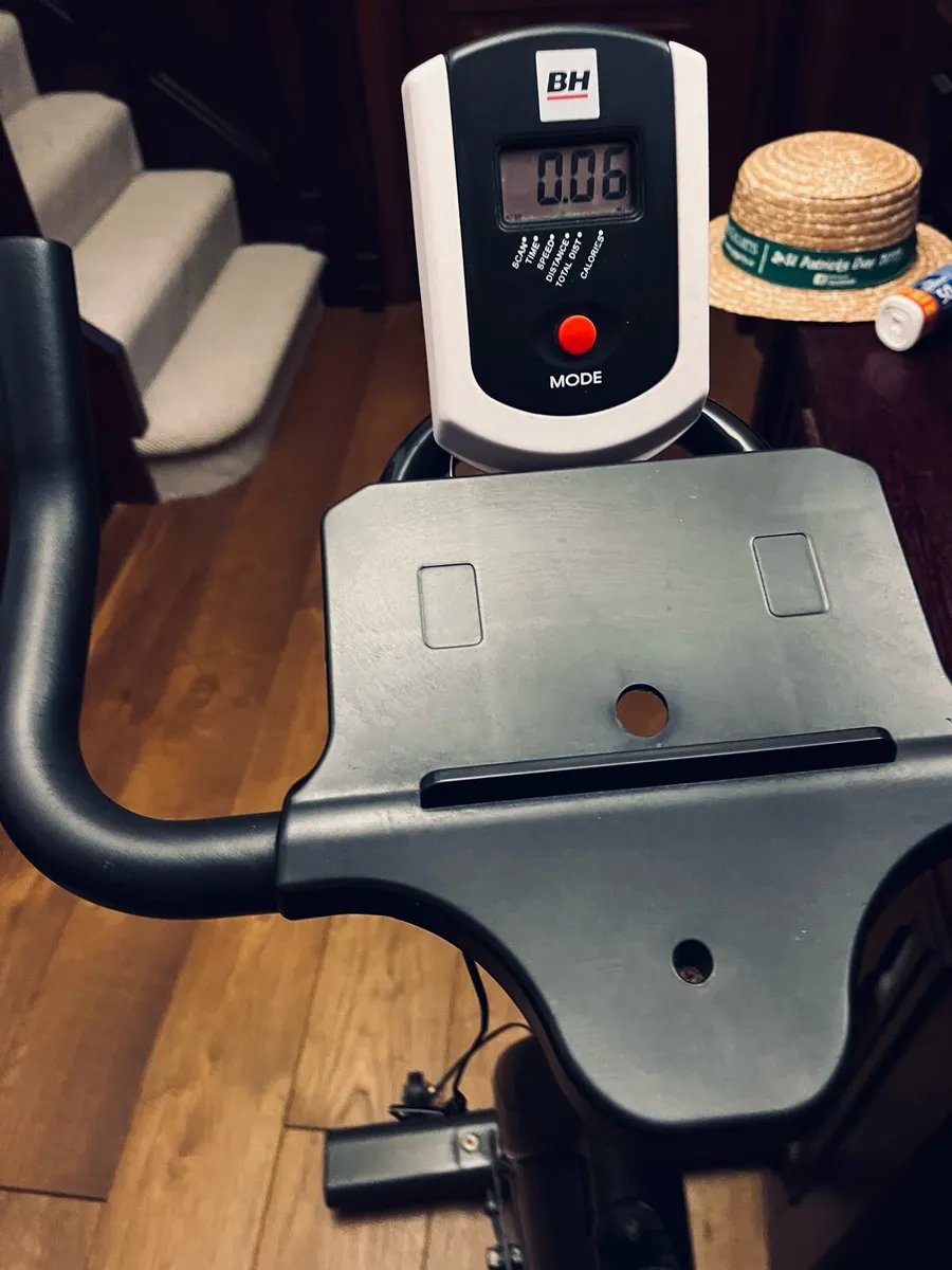 Exercise bike - Image 3