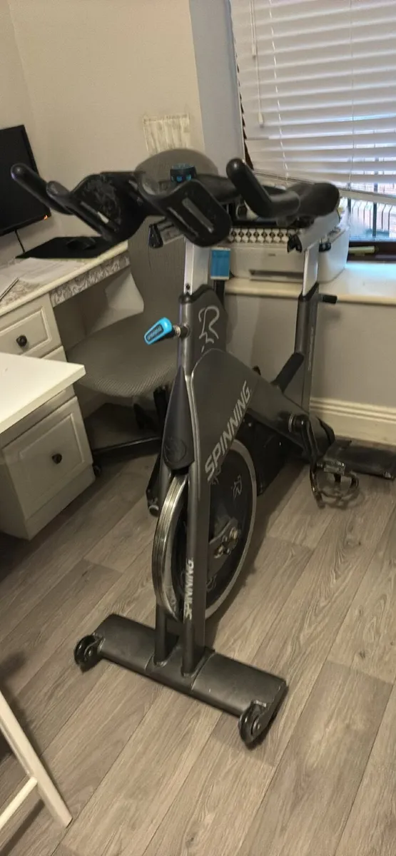Spinner Shift Professional Spinning Bike - Image 1