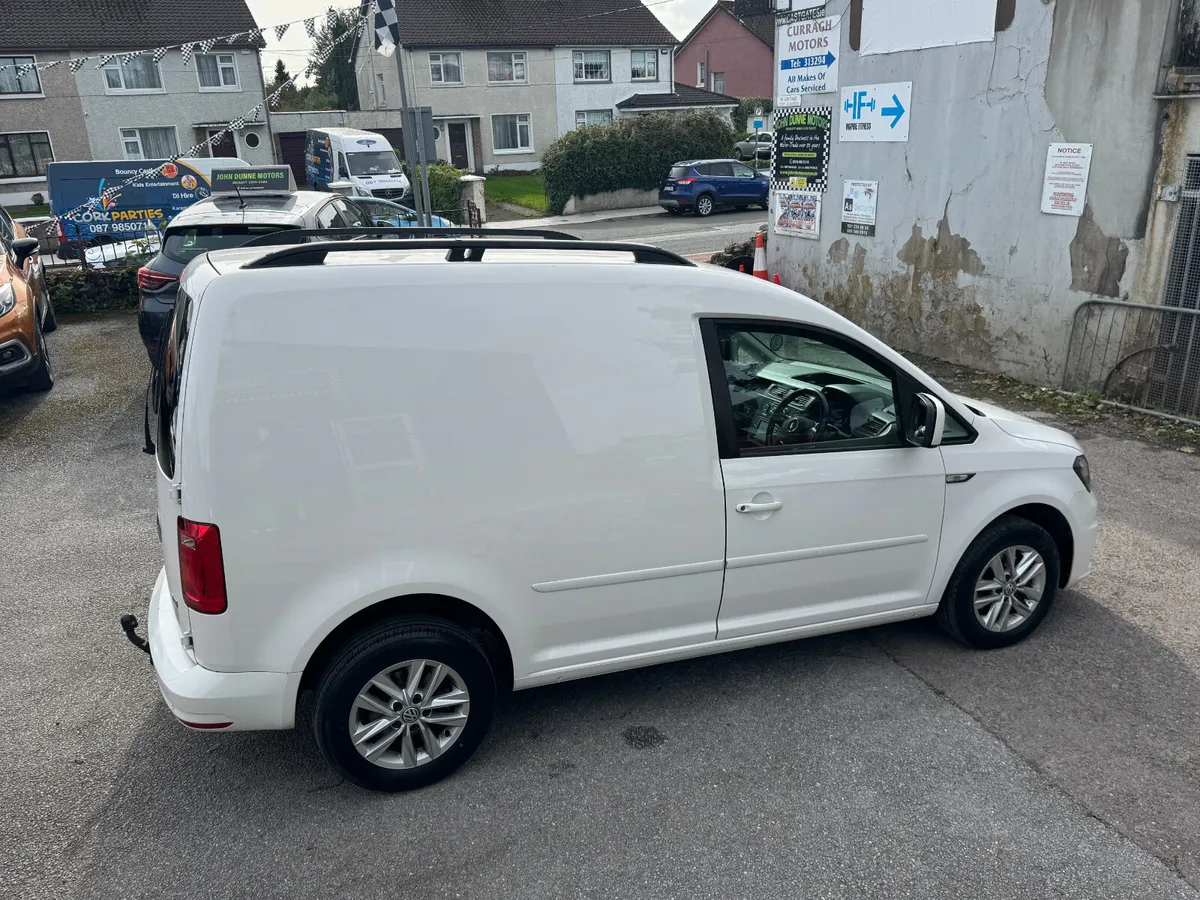 Volkswagen Caddy Fresh DOE - Image 4