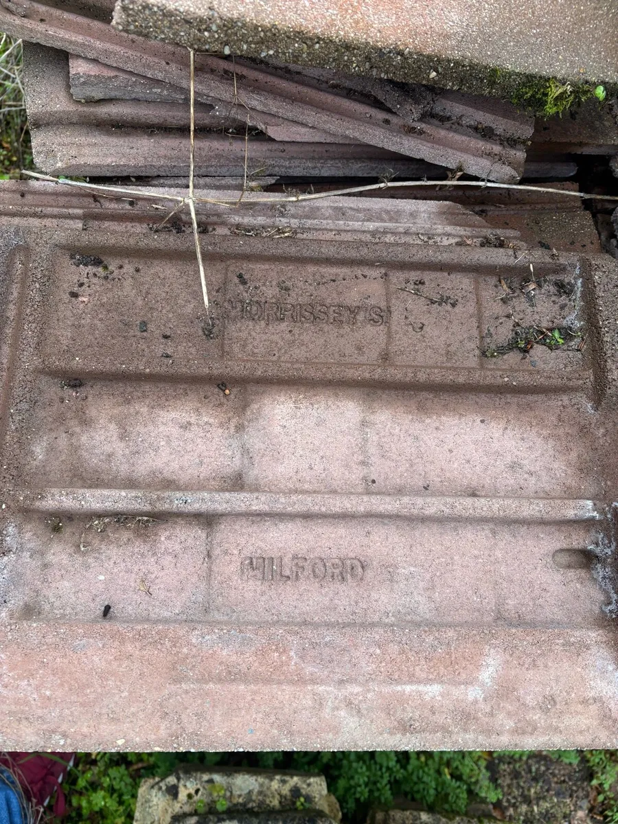 Roof tiles - Image 3