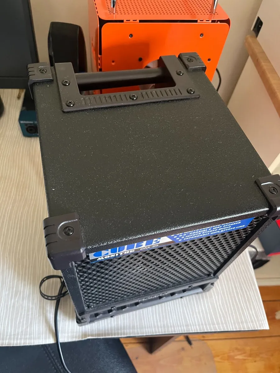 Roland CM-30 CUBE Monitor - Image 2