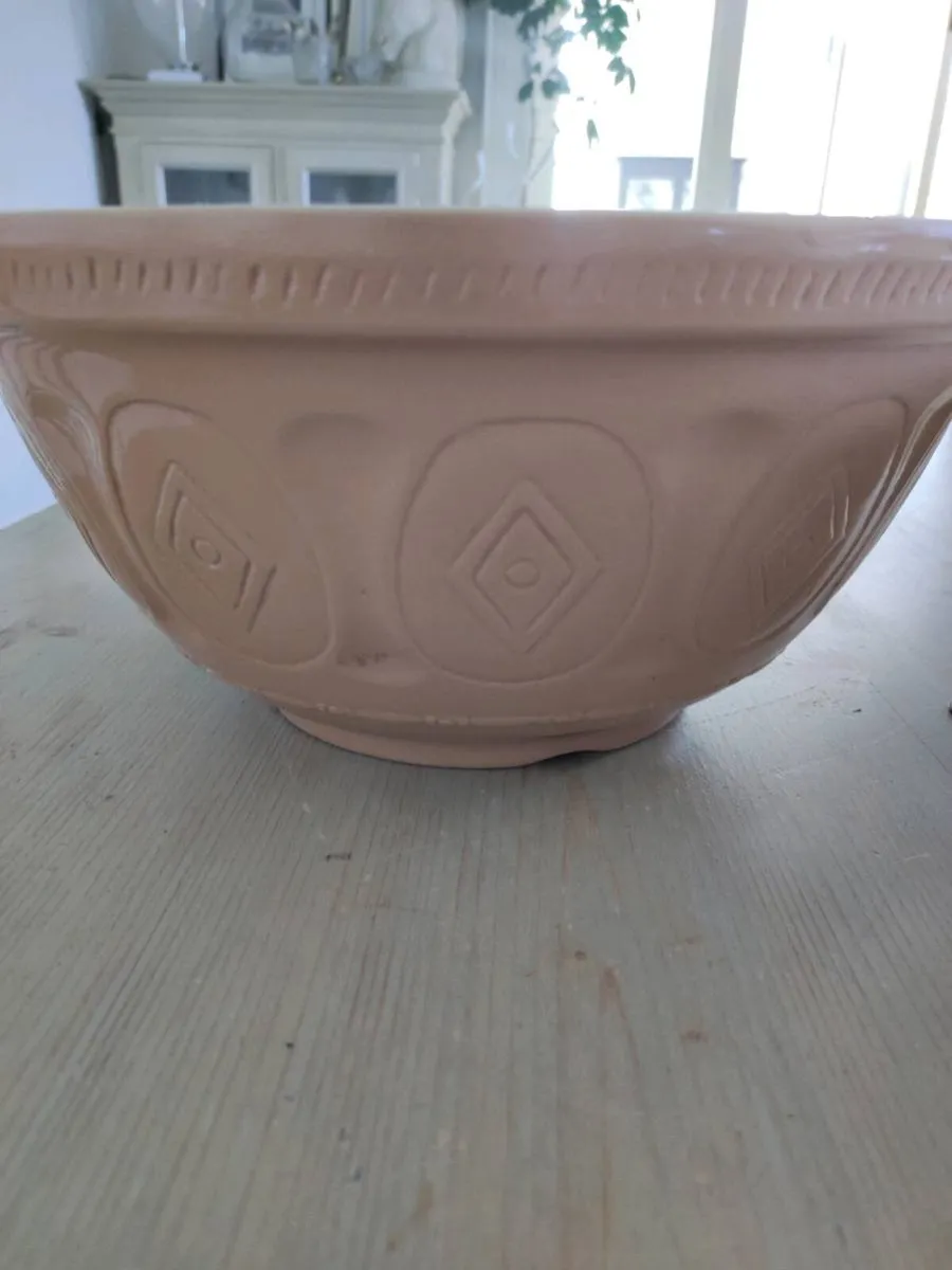 Mixing bowls - Image 1