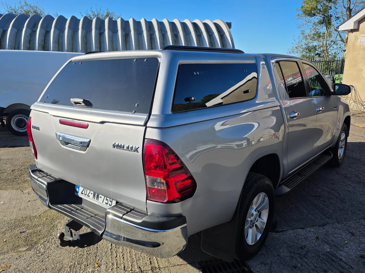 Toyota Hilux 2.4 automatic 2020 €21950 +23% VAT - Image 4
