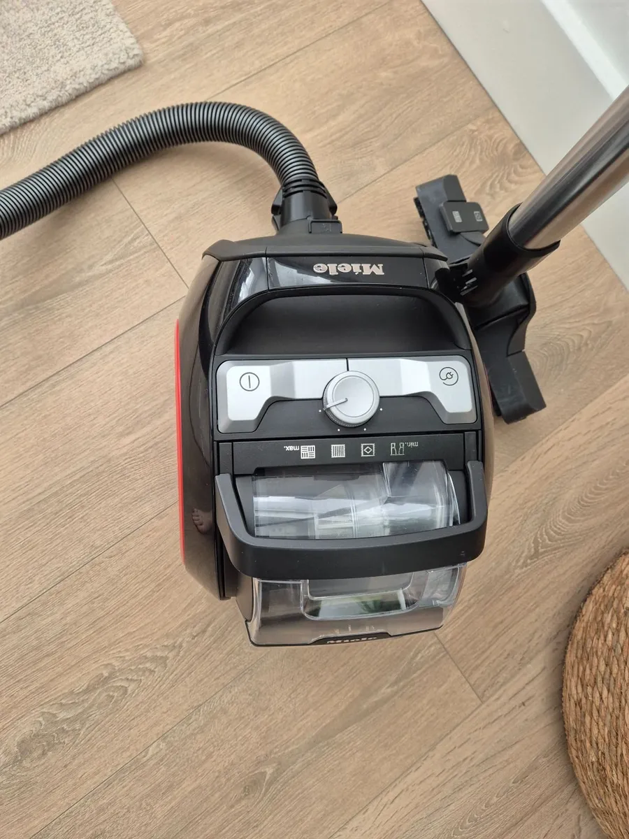 Hoover - Image 4