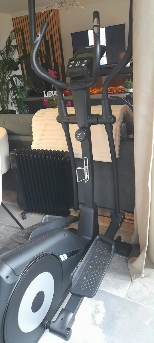 Cross trainer - Image 2