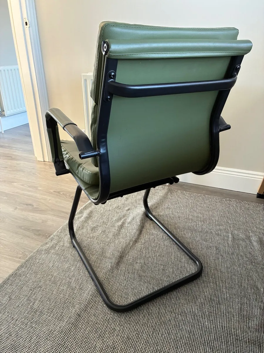 Office chair - Image 2