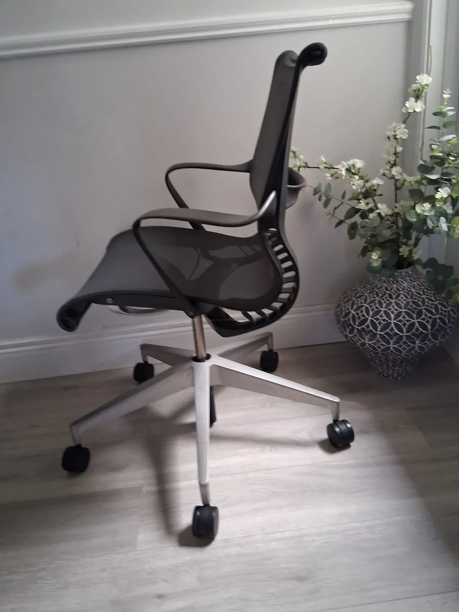 Herman Miller Setu Office Chair - Image 2