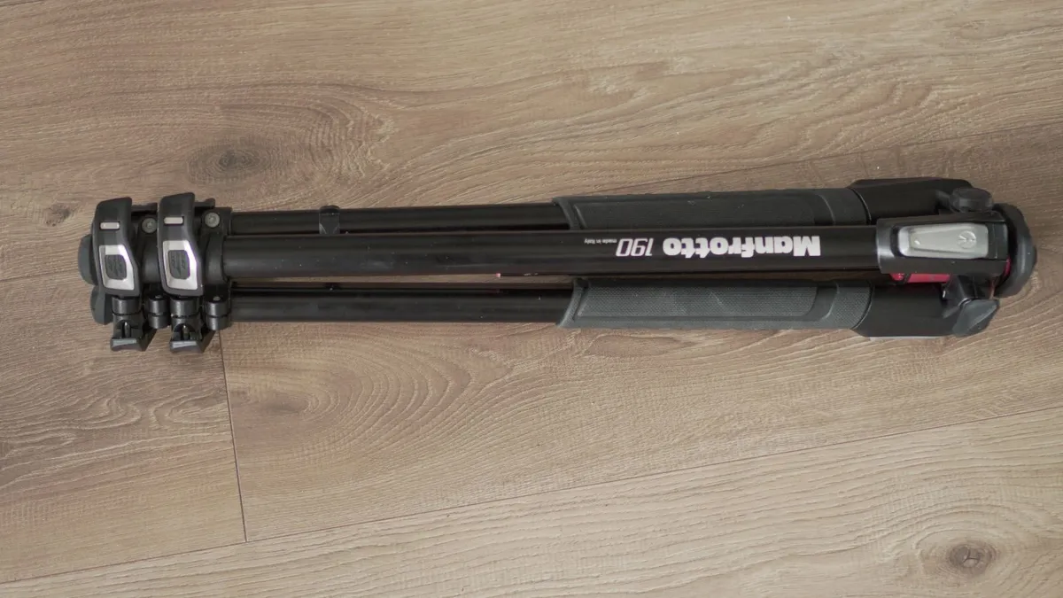 Manfrotto MT190XPRO3 Professional Tripod - Image 1