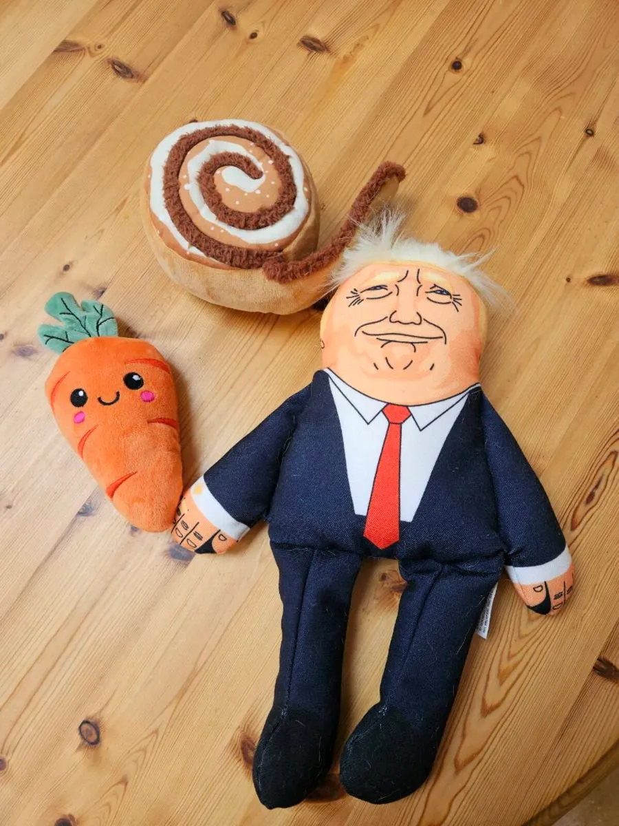 3 soft dog toys - Image 1