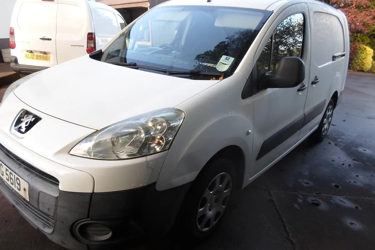 Peugeot Partner 2010 - Image 2