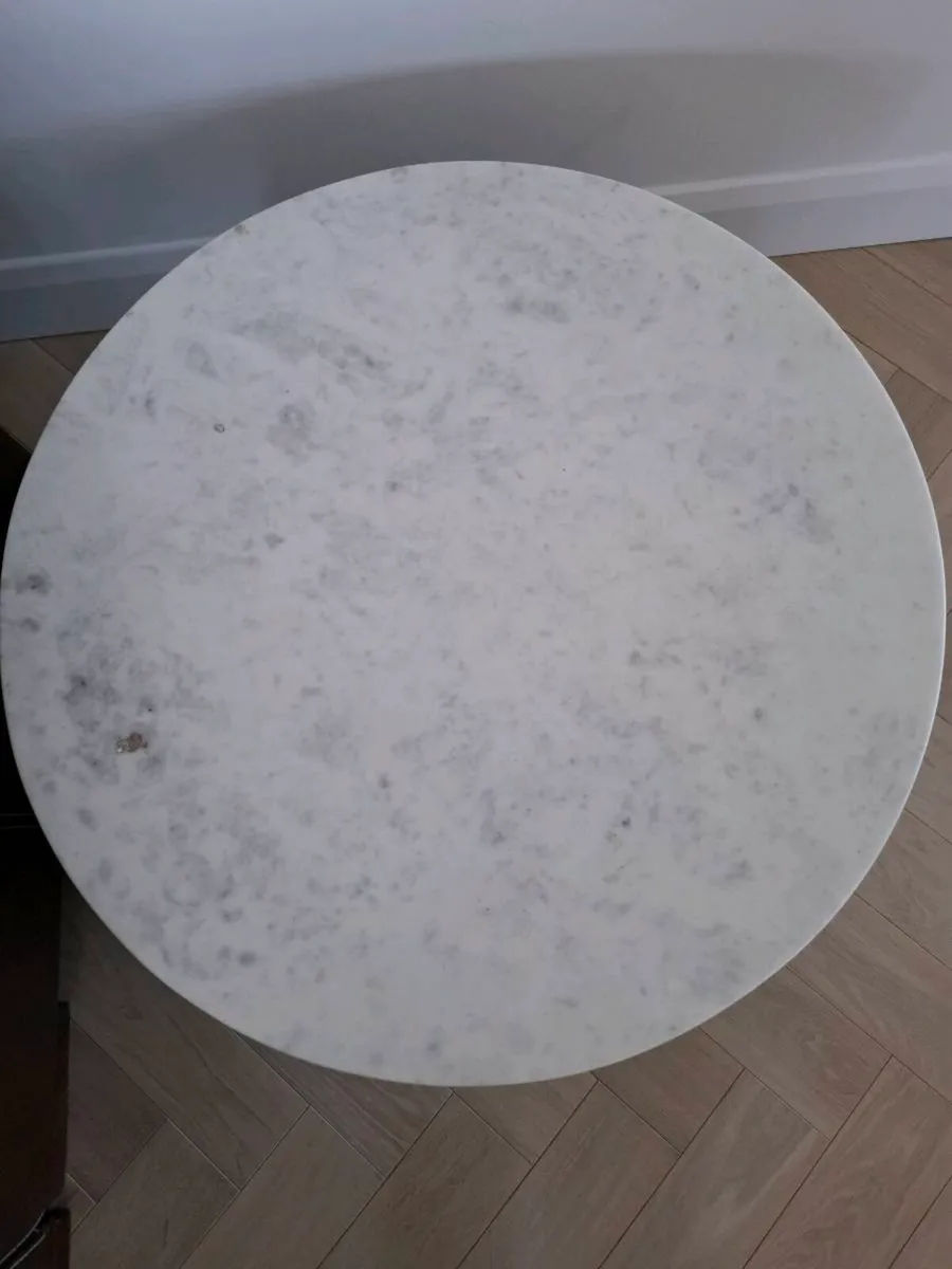 Coffee Table - Image 4