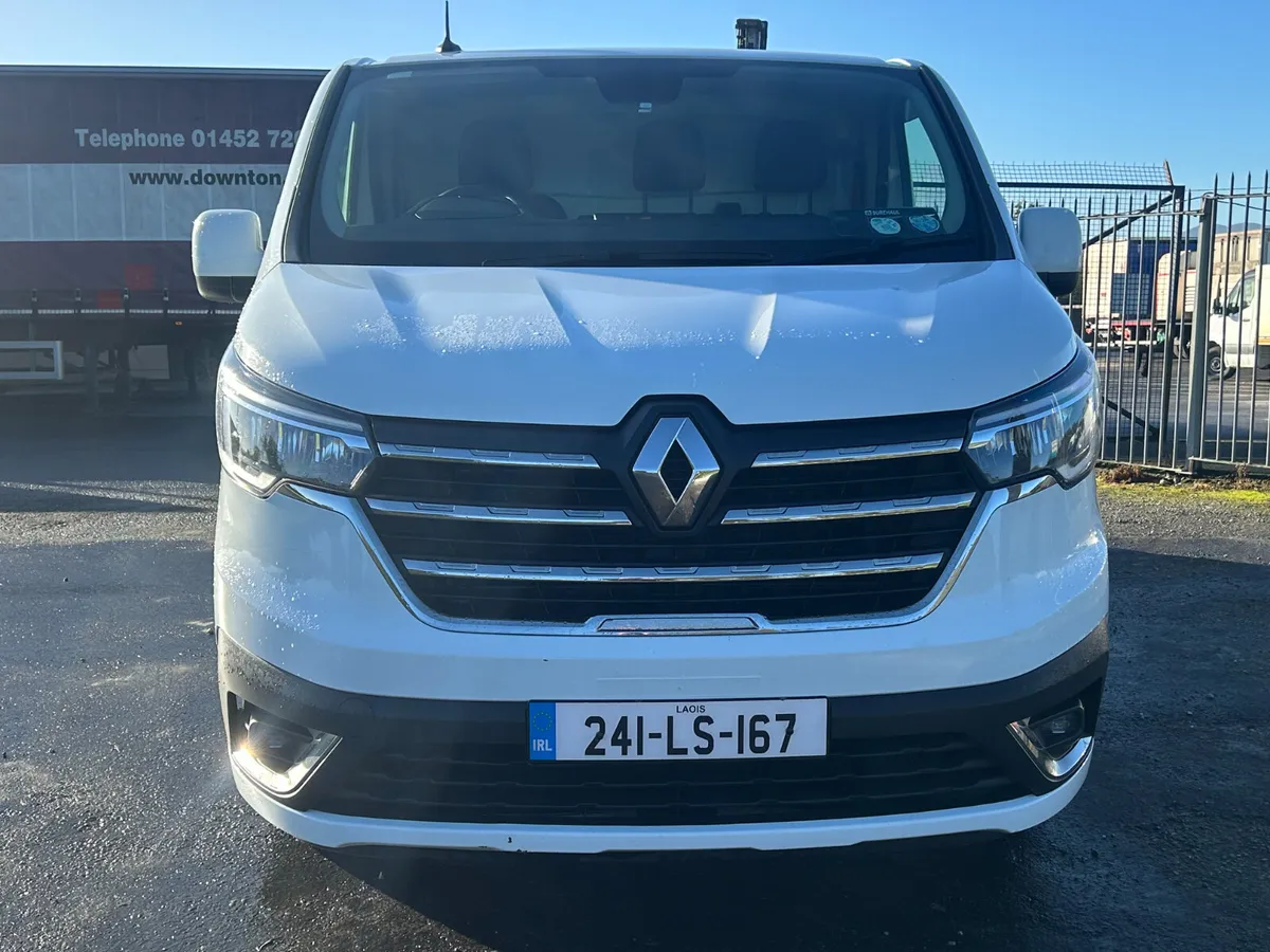 Renault Trafic 2024 - Image 1