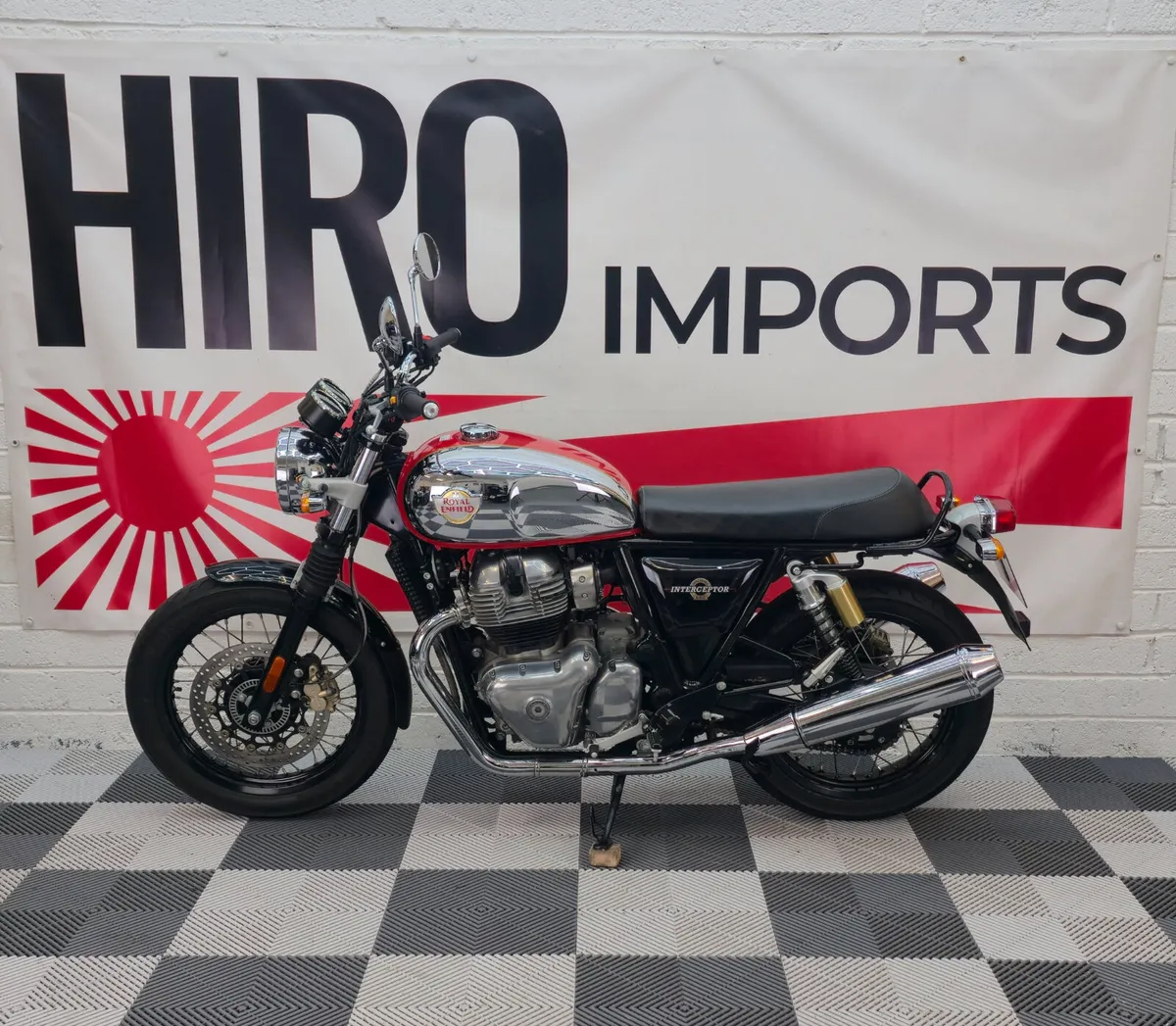 252 Royal Enfield Interceptor 650 - Image 1